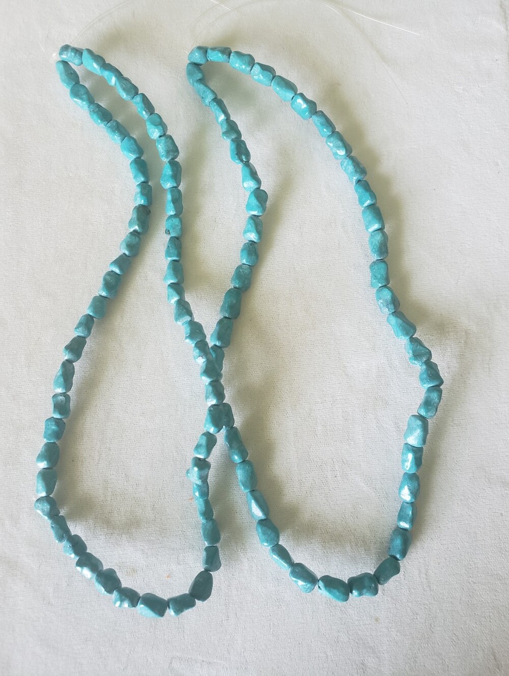 2 Strands Turquoise Howlite
